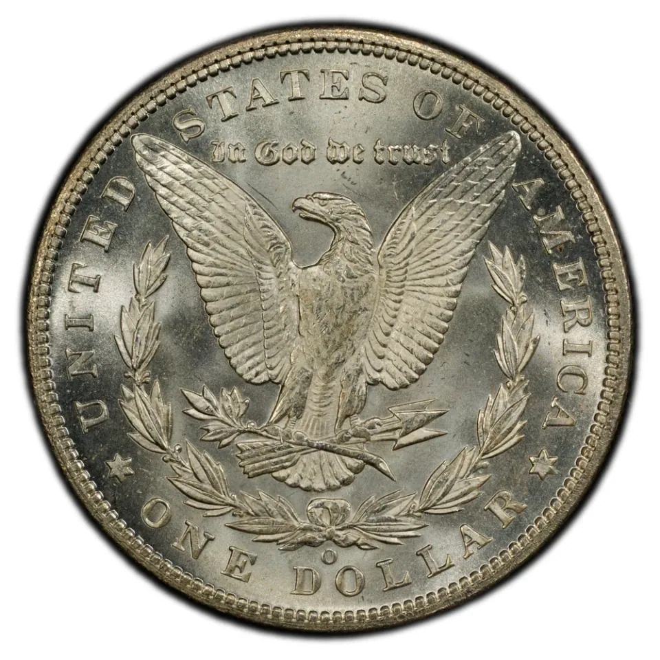 Same coin · reverse: A small O appears below the wreath bow.